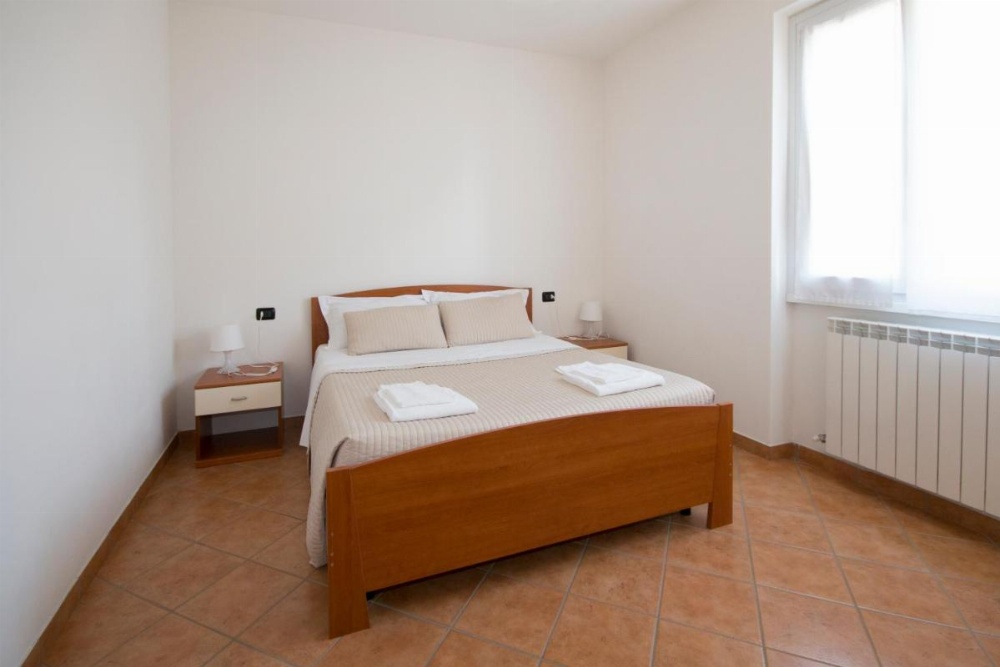 Room image 2